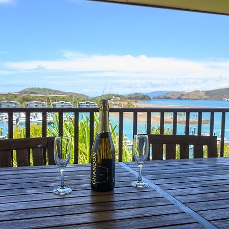 Casuarina Cove Apartments Hamilton Island Dış mekan fotoğraf